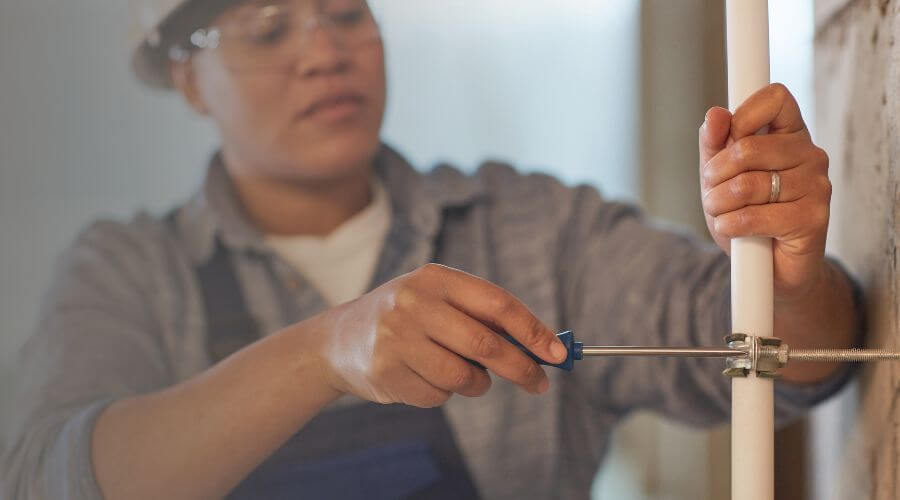 Water Pressure Testing in New London, NC
